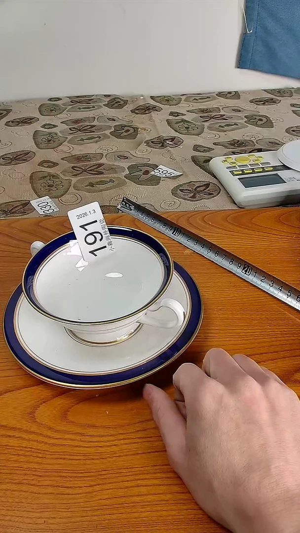 瓷片贝***了小淼海外陶瓷工艺品
