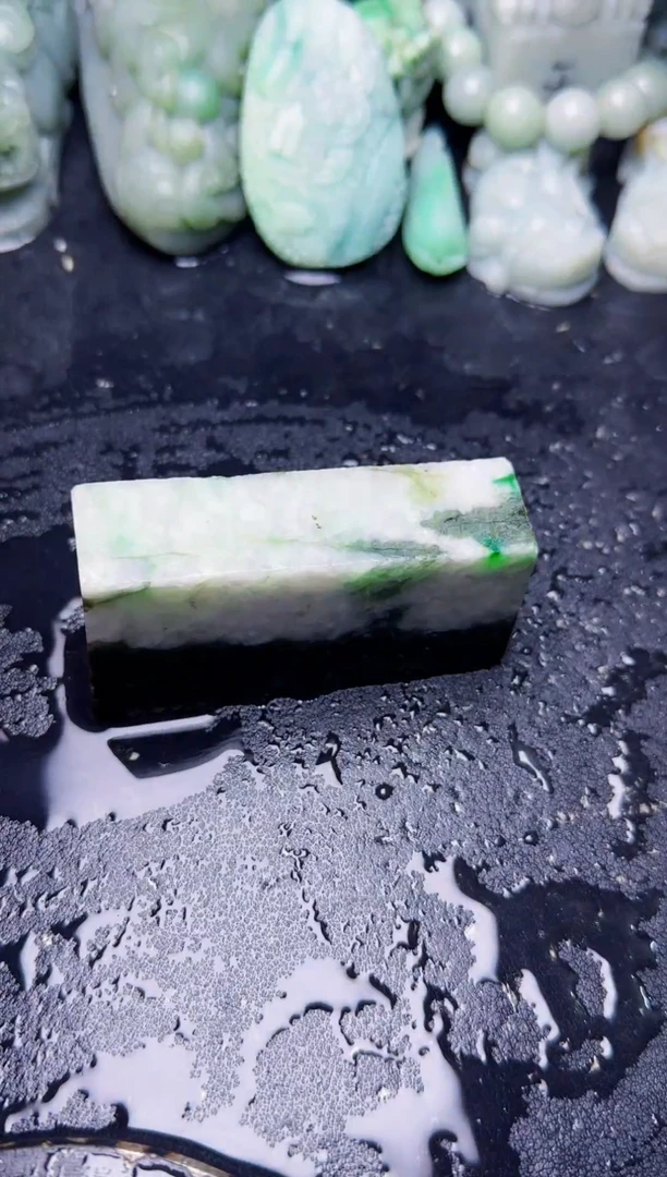 颈饰未镶嵌翡翠045
