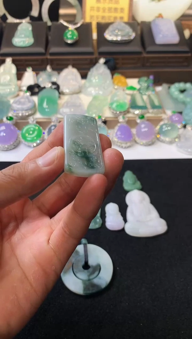 未镶嵌定制翡翠南****朱  S毛货不退不换