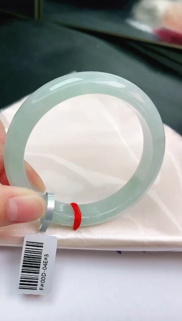 未镶嵌手镯翡翠缅甸天然A货翡翠手镯