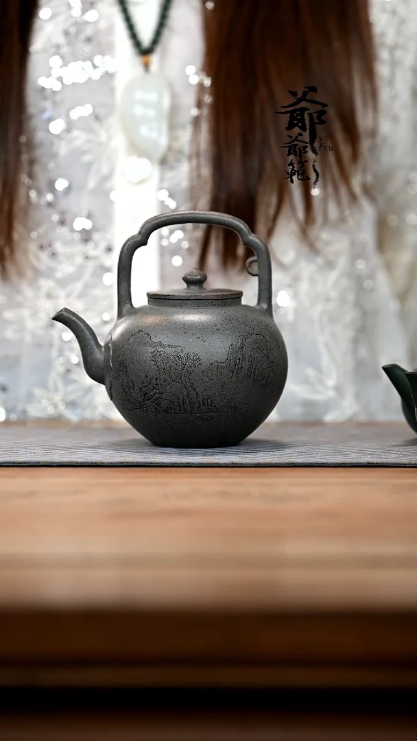 茶壶紫砂T****e吴经提梁