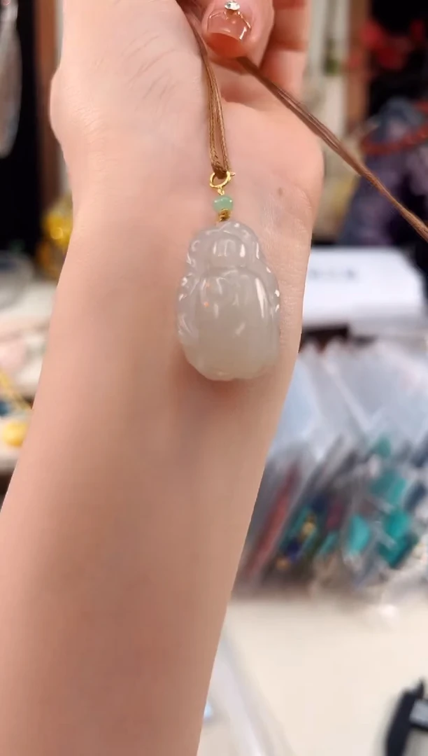 未镶嵌和田玉吊坠@@I921D019532