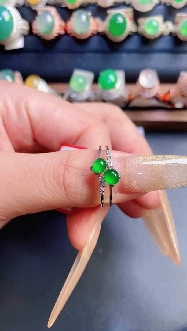 银S925镶嵌戒指翡翠天然