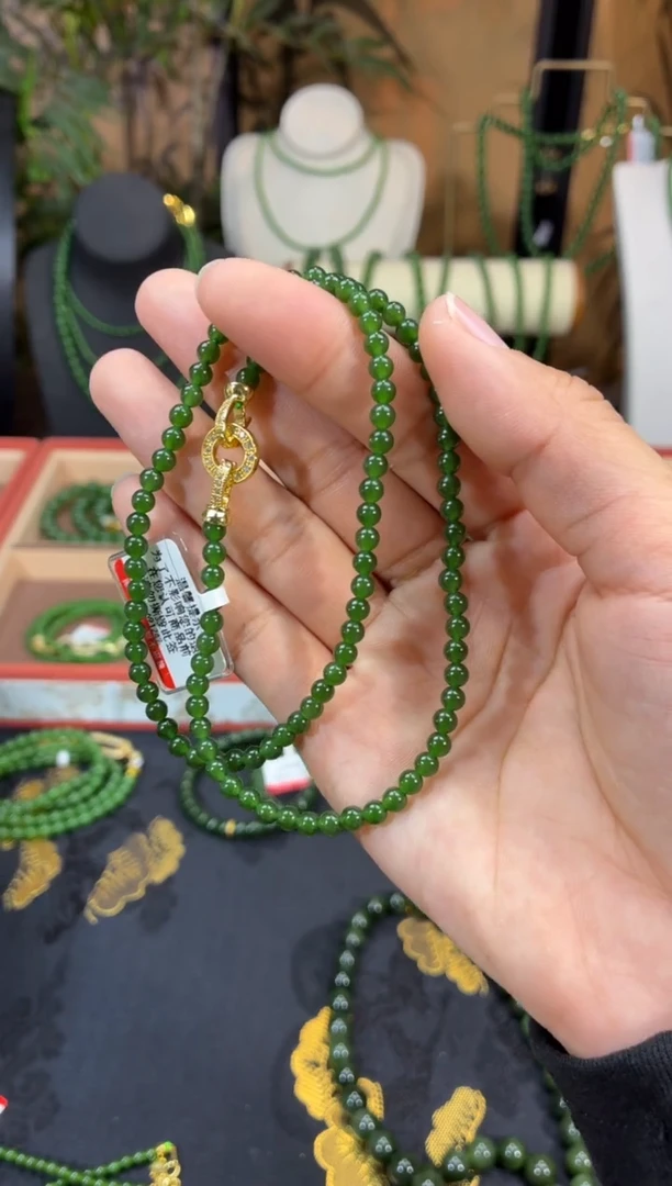 颈饰未镶嵌和田玉（碧玉）4菠菜无矿锁骨链