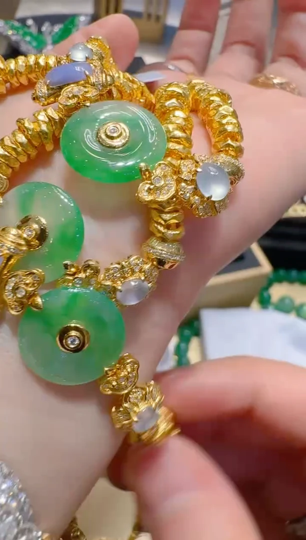 18K金镶嵌手链翡翠多样性团购发一件