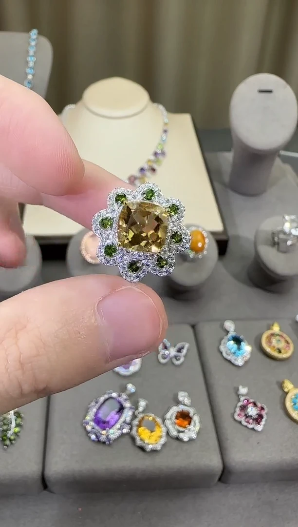 银S925镶嵌戒指黄晶10mm戒指繁花设计款