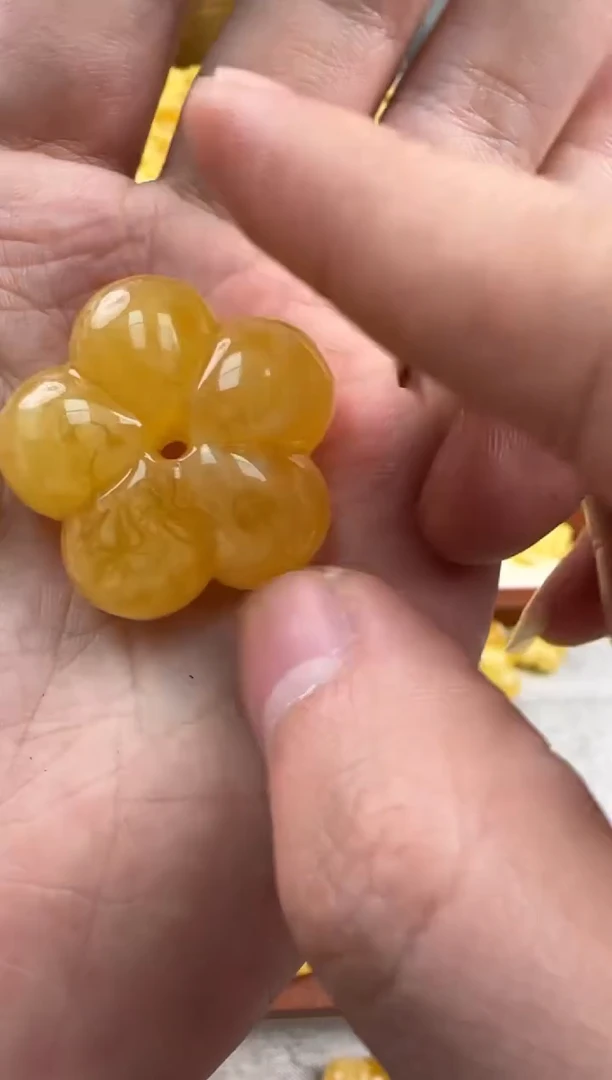 蜜蜡未镶嵌珠宝奇石蜜蜡