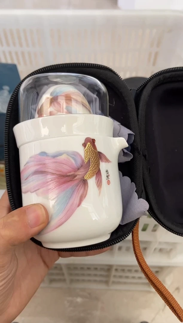 无运费险有瑕疵的摄影的产品有使用过的痕迹有点脏介意勿拍
