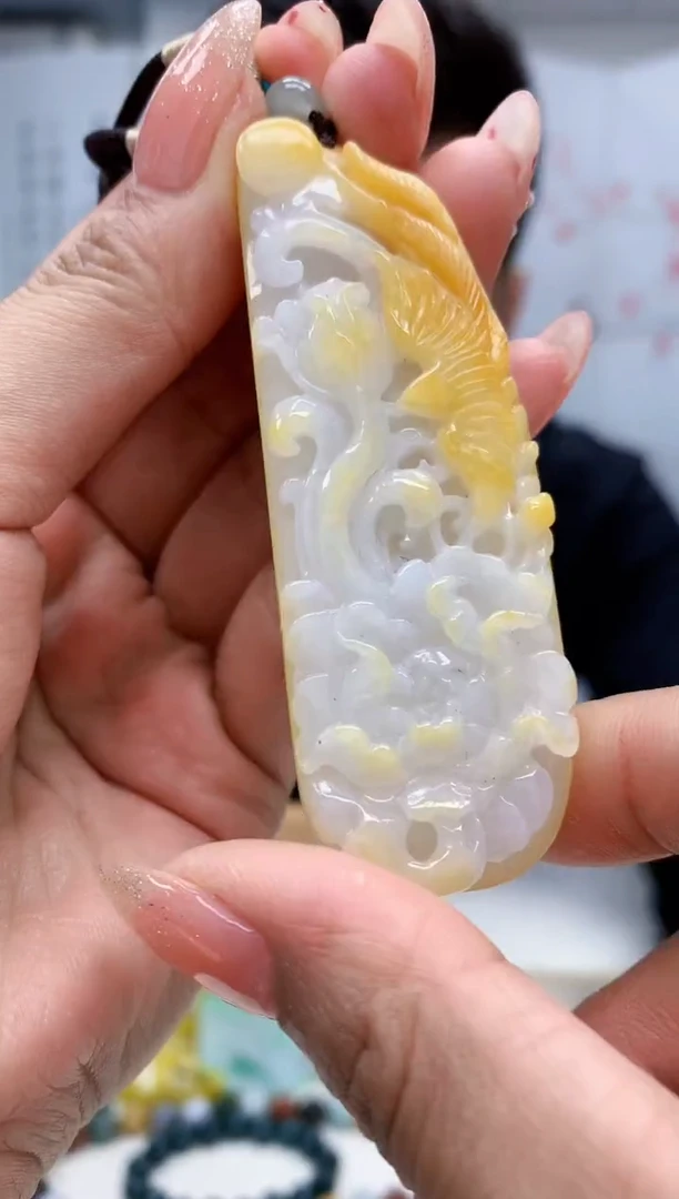 【闪购商品】定制翡翠未镶嵌4990MM-毛货挂件29