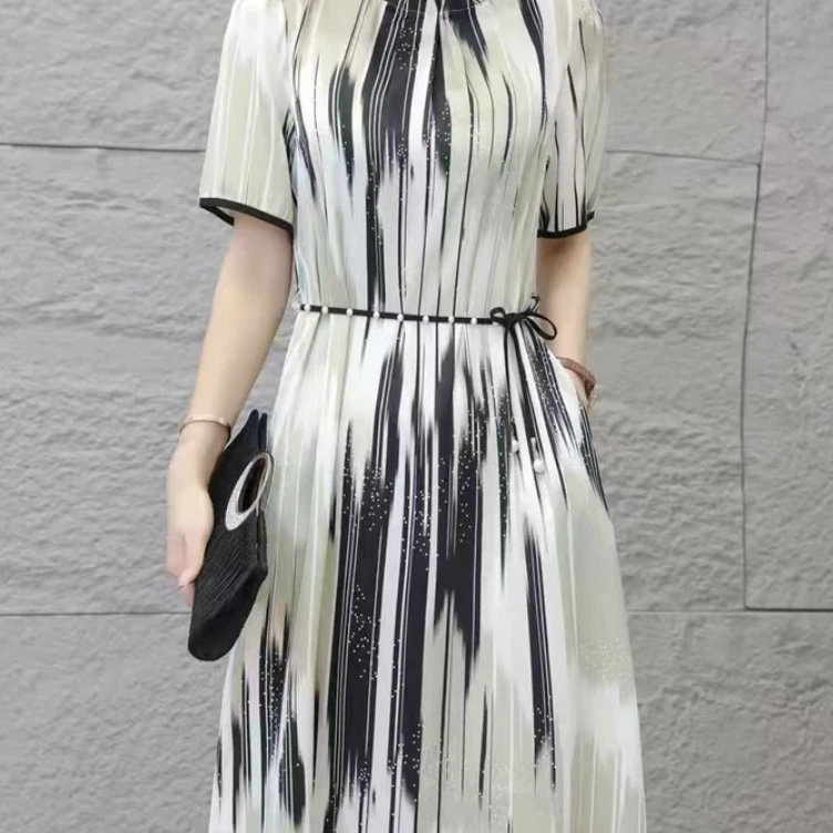 0555流星高端领透气夏季妈妈装连衣裙