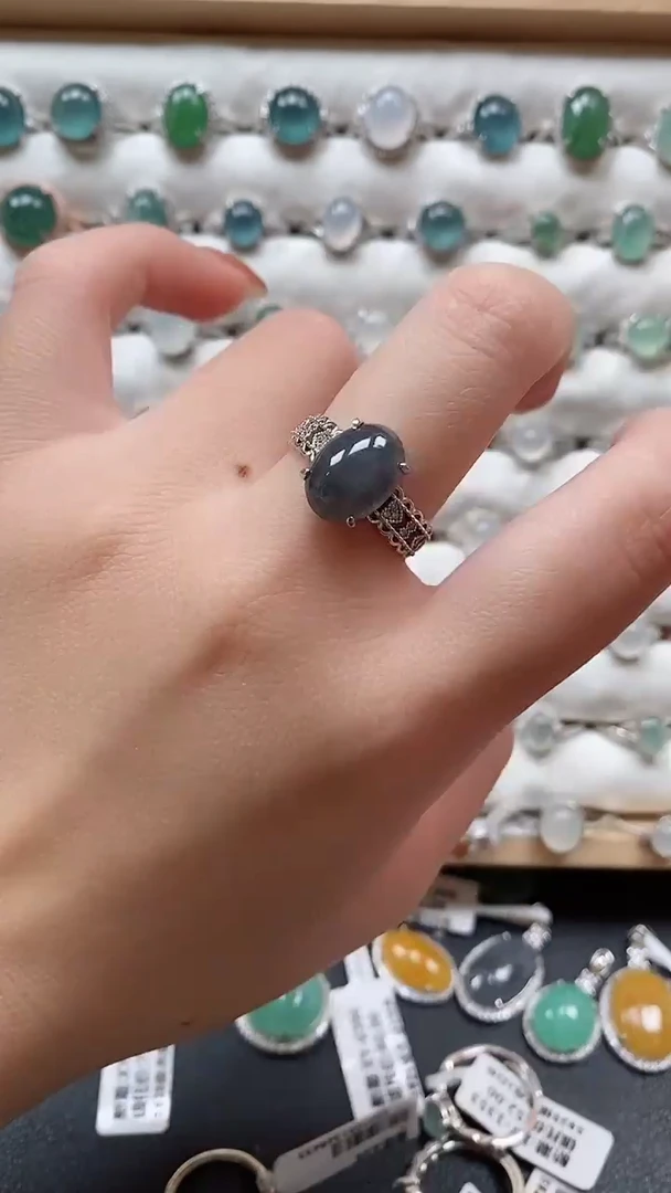 【闪购商品】翡翠戒指银S925镶嵌一物一证一礼盒