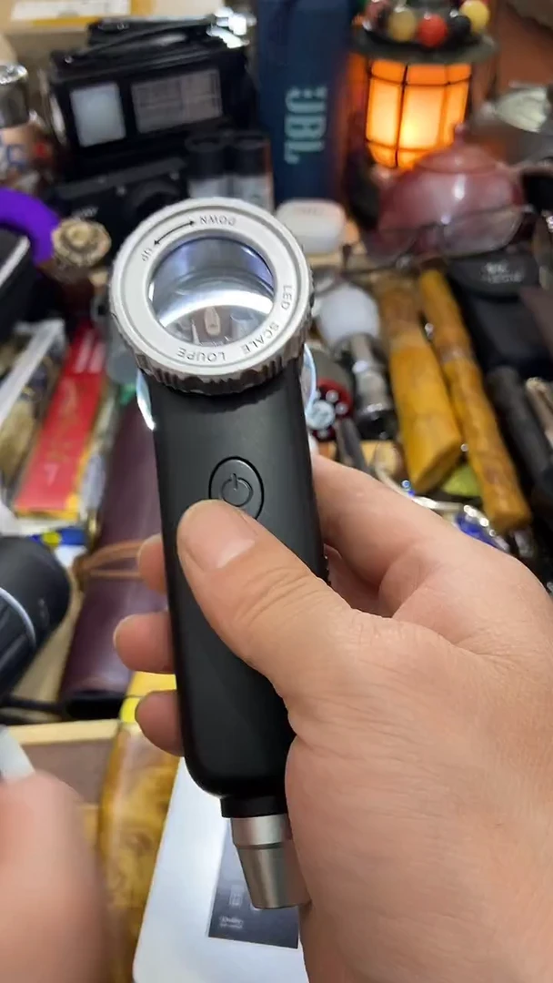 瓷片闪购商品 如图所示