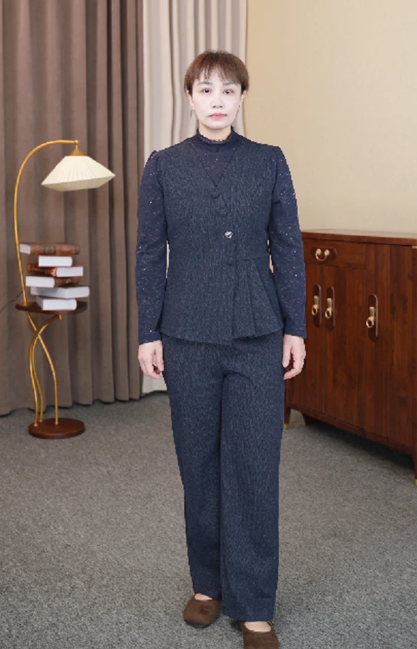 妈妈秋装假两件上衣小香风套装2025新款中年女装洋气高贵礼服衣服