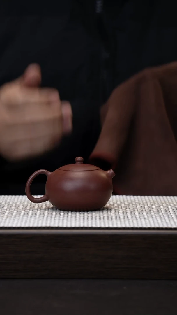 【闪购商品】紫砂茶壶西施 紫泥