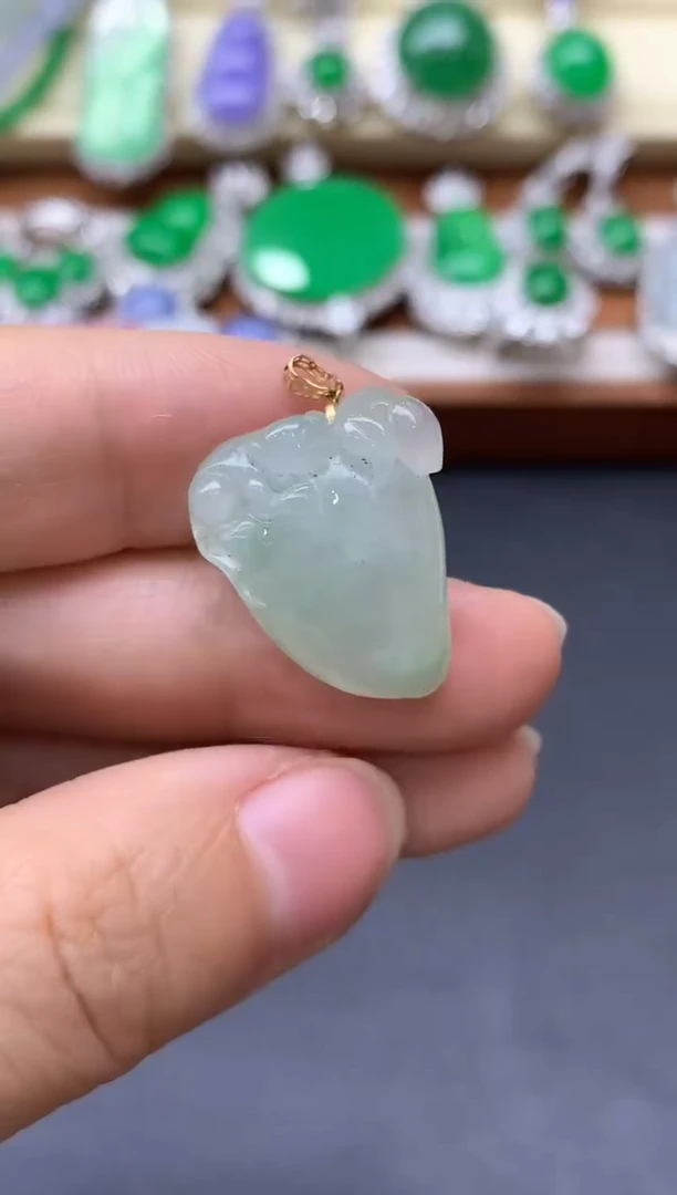 颈饰18K金镶嵌翡翠196-中国好珍宝