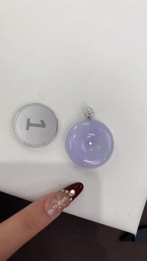 颈饰18K金镶嵌翡翠天然缅甸a货翡翠