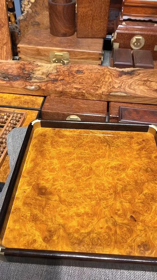 香樟木黄金樟茶盘一个