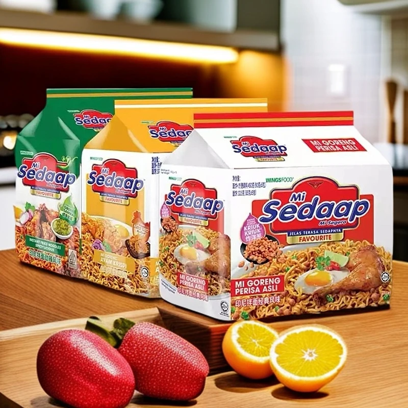 辉英喜达【临期】印尼进口拌面MiSedaap经典炸鸡劲辣咖喱火鸡方便面