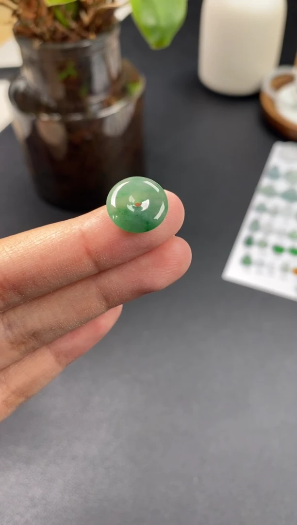 翡翠未镶嵌颈饰翡翠冰种平安扣