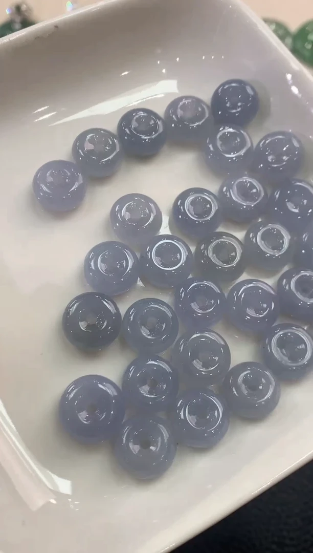 【闪购商品】翡翠吊坠(不含链)未镶嵌B2多样性一件发货有色差