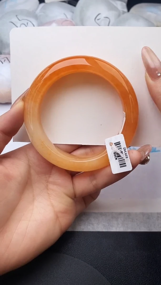 未镶嵌手镯石英质玉w46-HHB61+