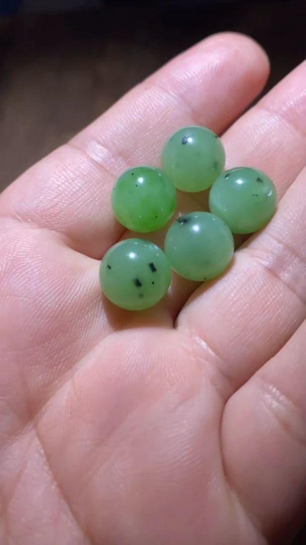 和田玉未镶嵌挂件BLW0626-2（多样性发货发其一）