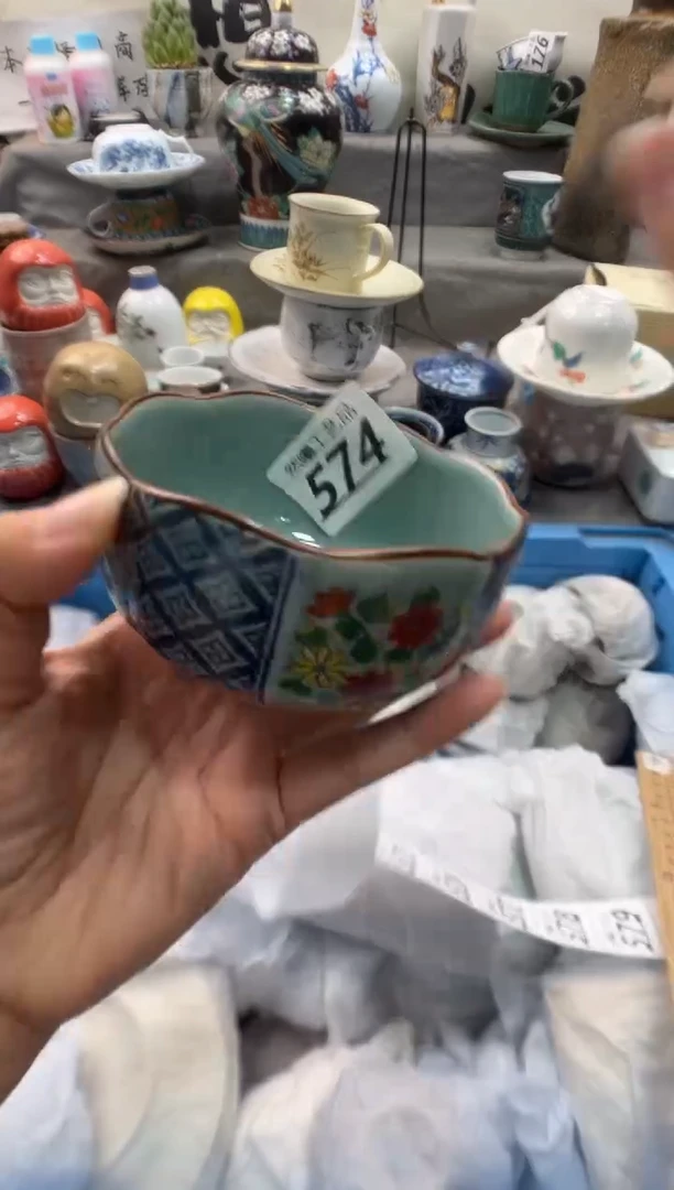 瓷片晴**知574