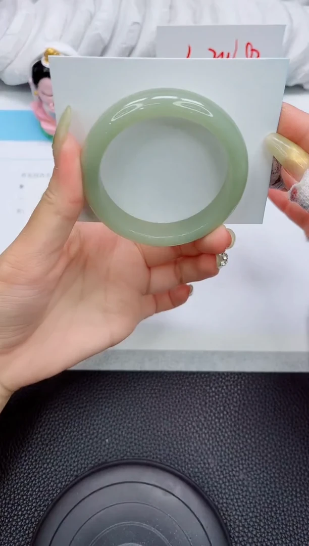 未镶嵌手镯石英质玉91-52.3