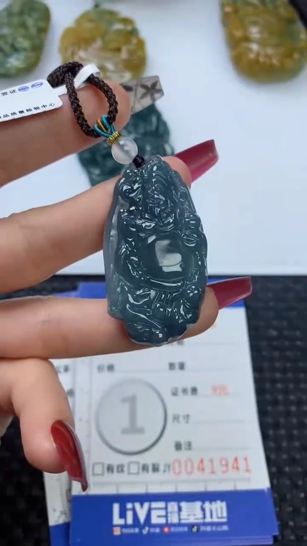 【闪购商品】翡翠颈饰未镶嵌1111111111111111