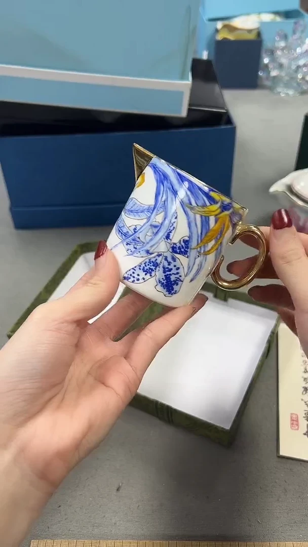 瓷片瓷片新号开播 全场放漏