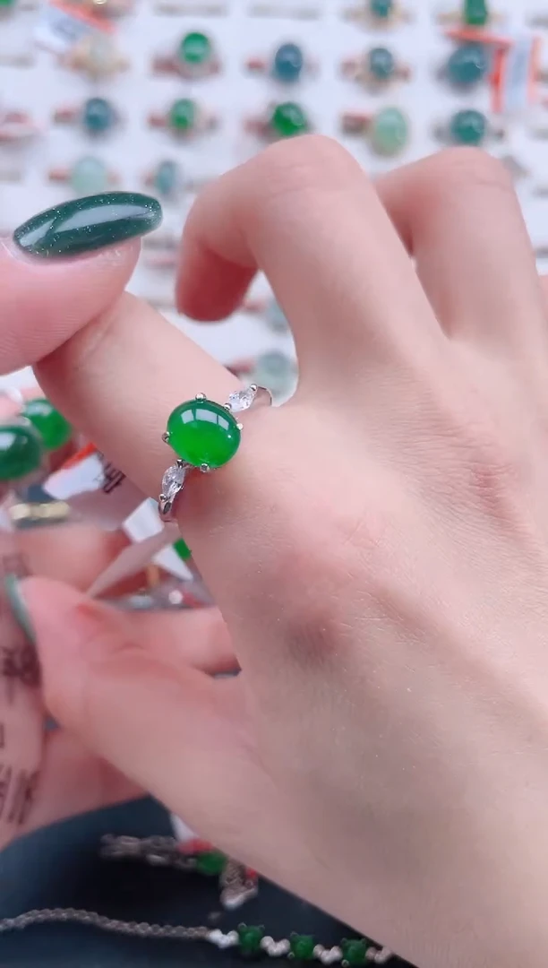 银S925镶嵌戒指翡翠天然翡翠