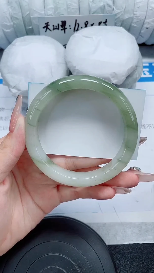 未镶嵌手镯石英质玉225-60/61