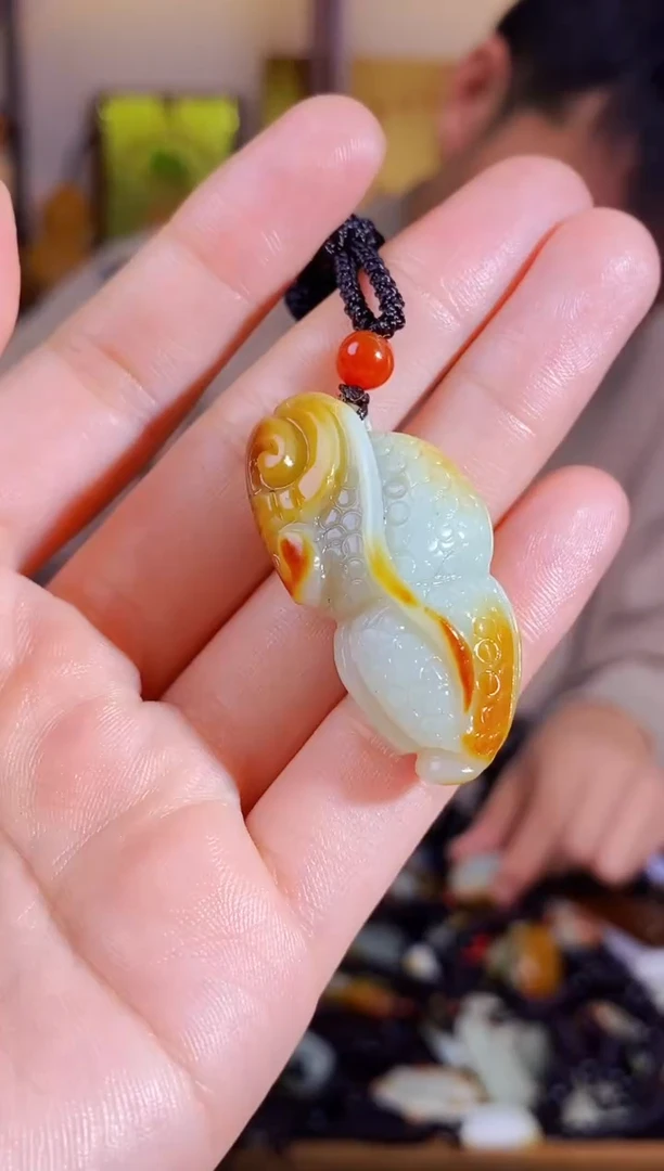【闪购商品】和田玉颈饰未镶嵌1