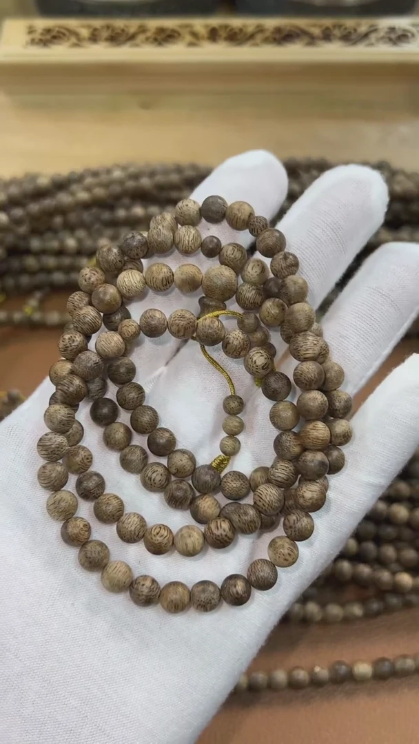 【闪购商品】沉香手串文莱7mm念珠04013405