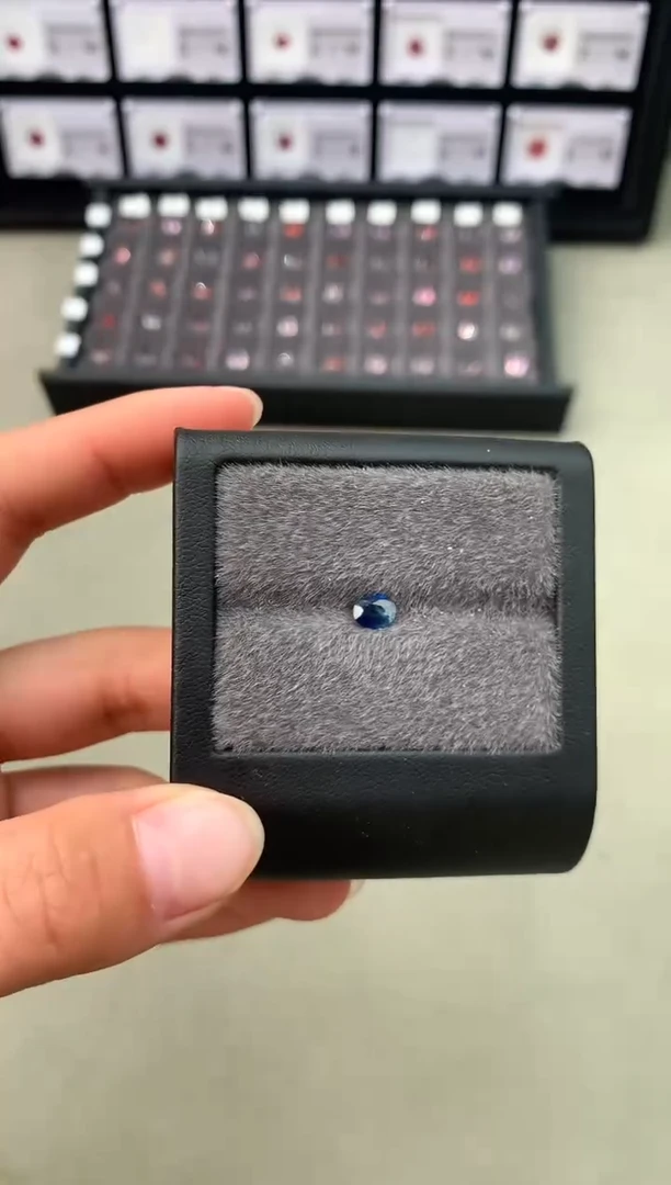 【闪购商品】定制蓝宝石裸石未镶嵌0.49ct 兰卡老烧蓝宝石