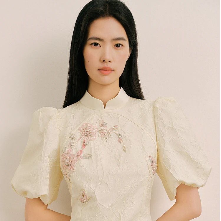 OBBLIGATO奥丽嘉朵米泡泡袖刺绣钉珠提花连衣裙1C35205130