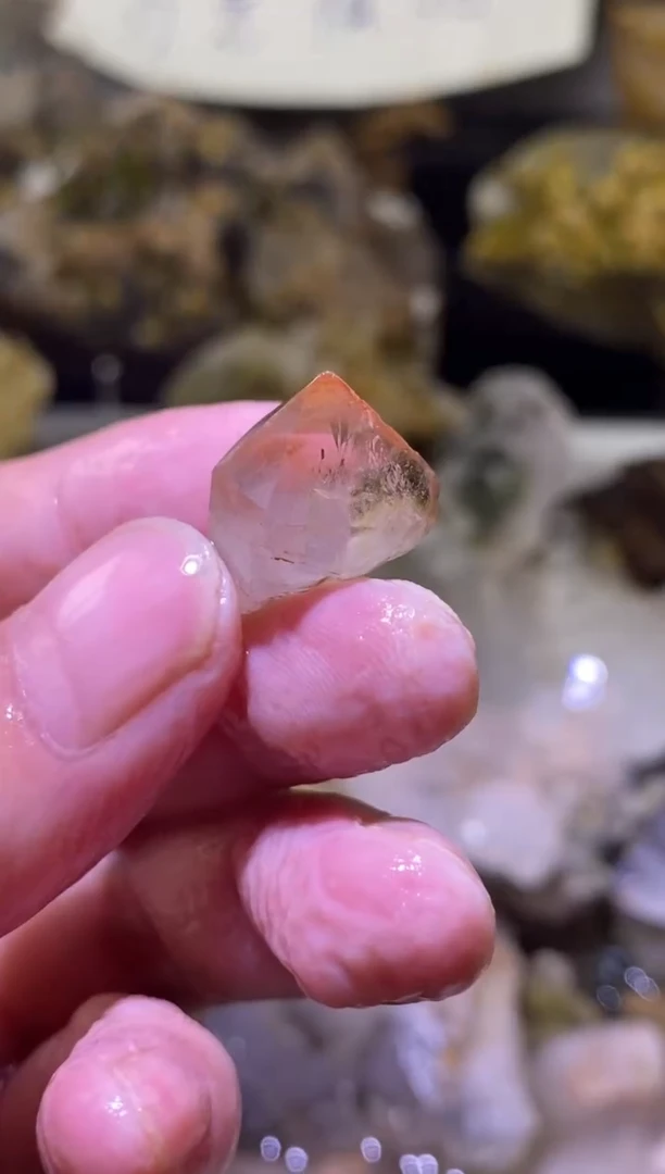 未镶嵌珠宝半成品水晶38号四川美姑超七花园水晶