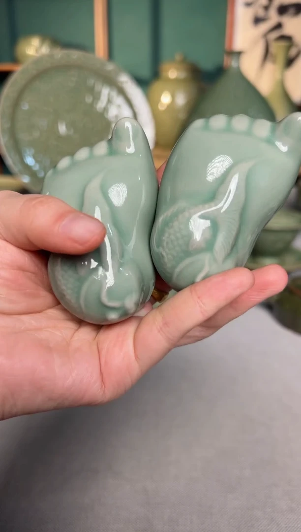 【闪购商品】其他耀州窑青釉富足有余茶宠摆件一对特价