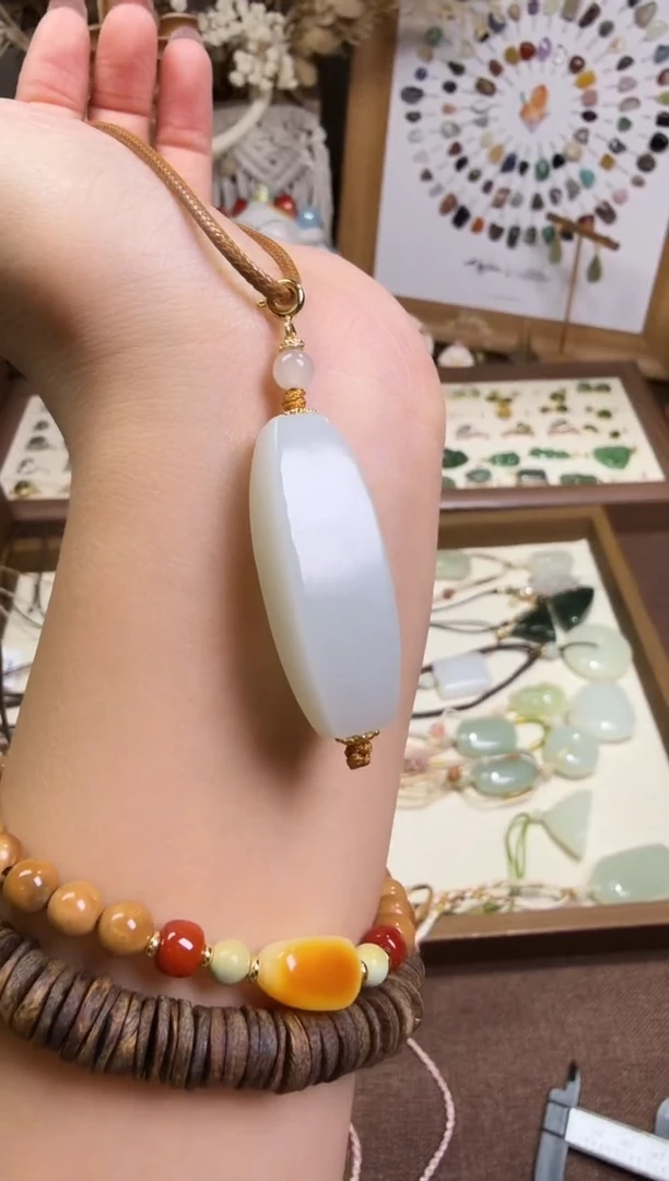 水晶摆件未镶嵌吊坠