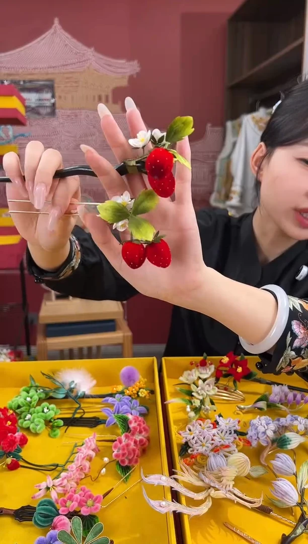 【闪购商品】刺绣非遗绒花（发饰）