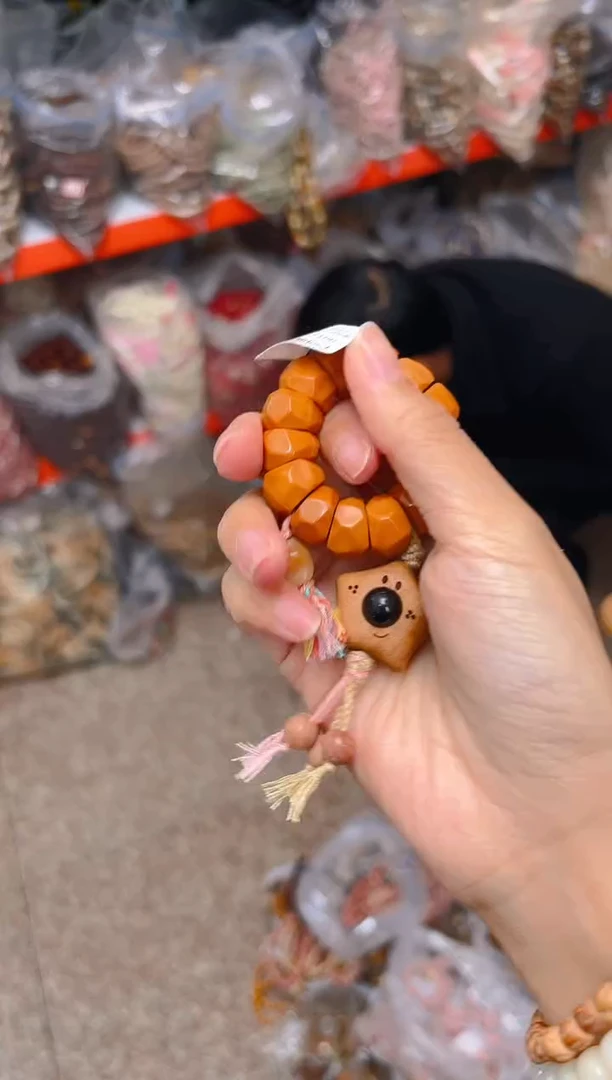 吊坠猴头核桃猴头蒜瓣手捻