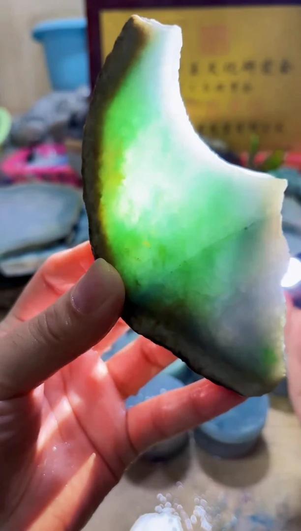 翡翠挂件未镶嵌A货常星1480