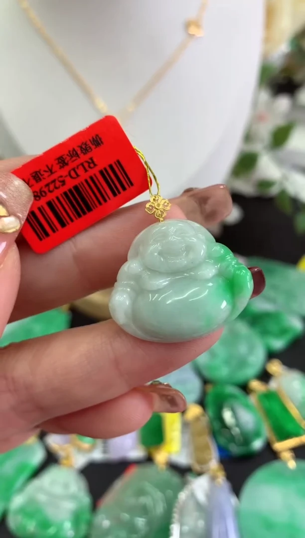 【闪购商品】翡翠吊坠(不含链)18K金镶嵌挂件