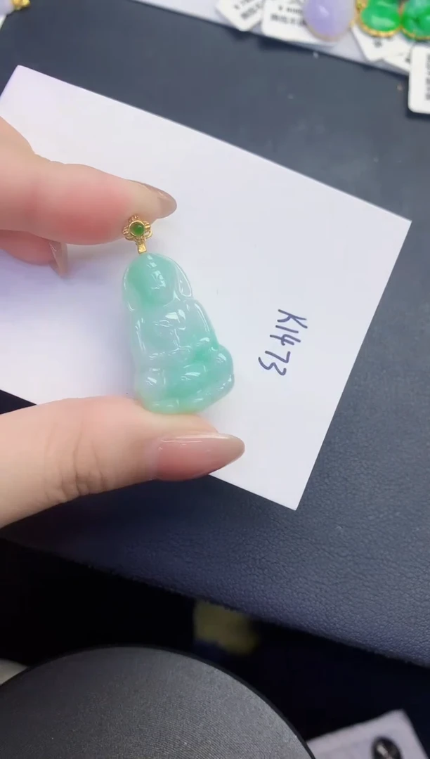 颈饰未镶嵌翡翠缅甸天然翡翠A货