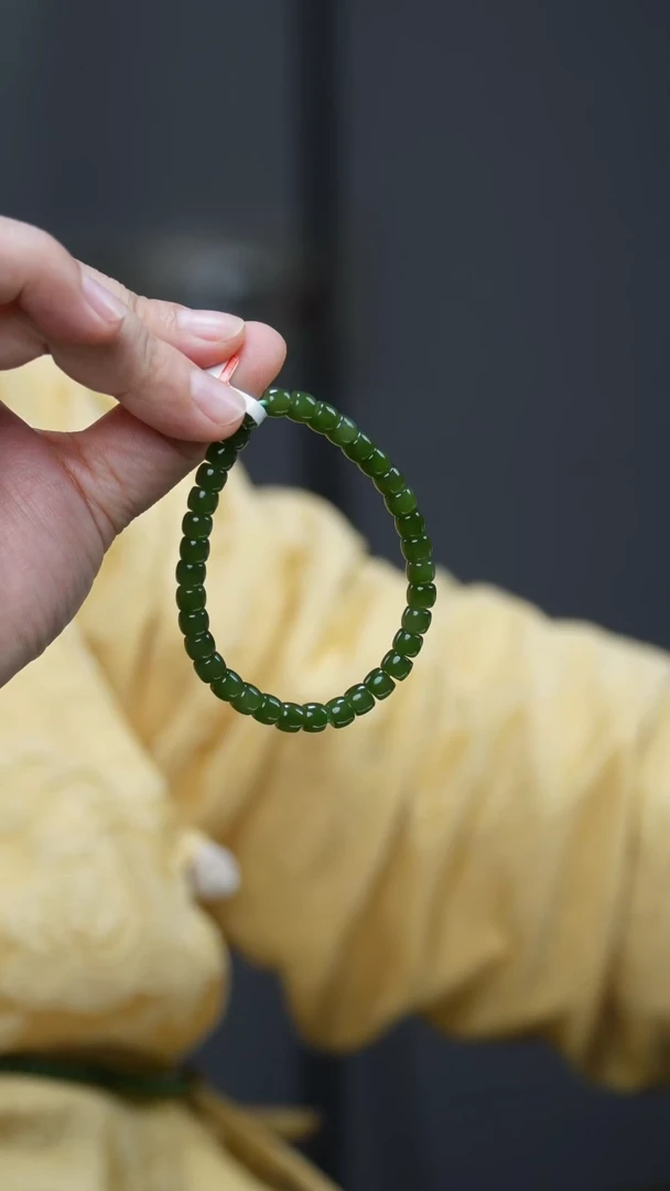 未镶嵌手链和田玉1