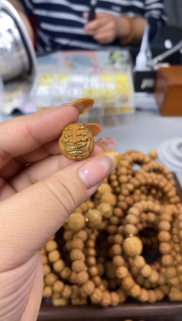 手串文玩核桃恶僧