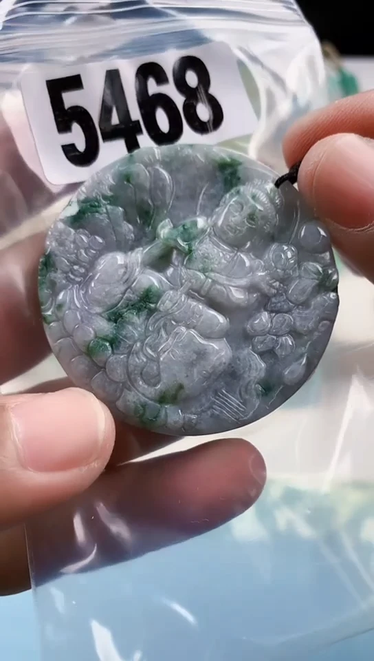 【闪购商品】翡翠颈饰未镶嵌天然翡翠吊坠挂件