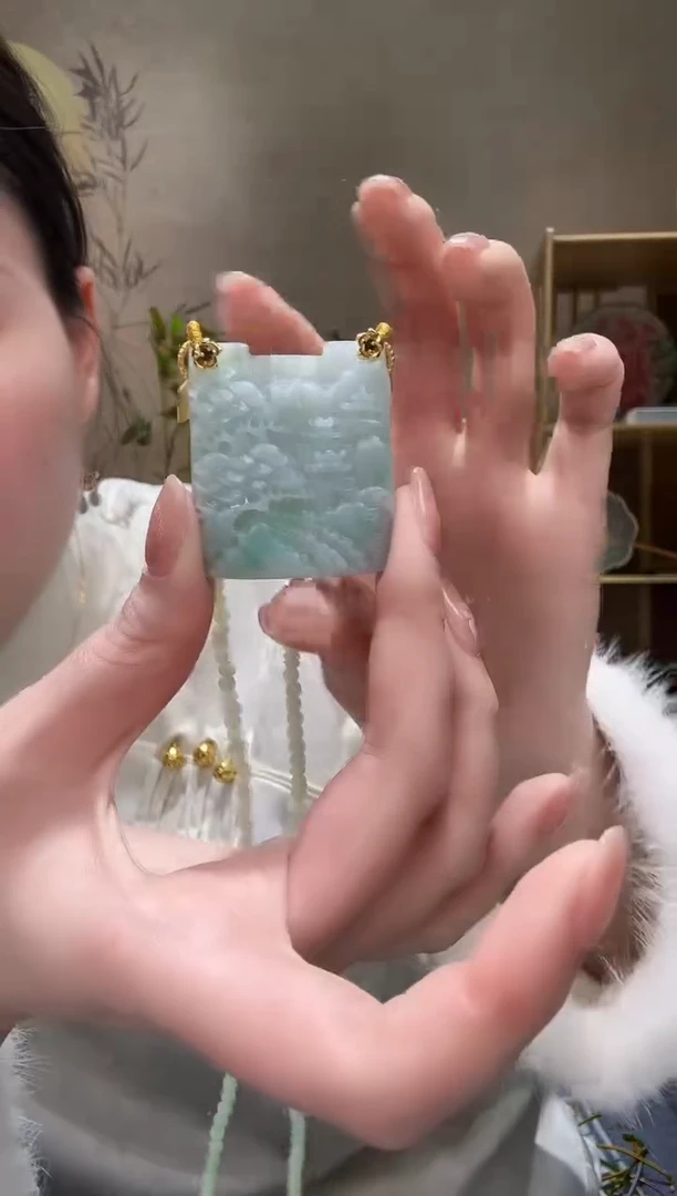 【闪购商品】翡翠颈饰未镶嵌吊坠