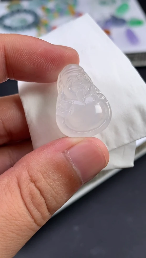 未镶嵌定制翡翠毕*仔翡翠