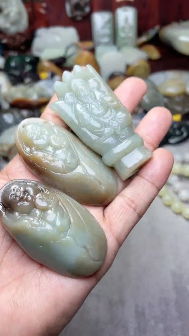 和田玉未镶嵌把件3